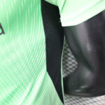 2025/2026 Player Version Liverpool Goalkeeper Green Football Shirt 1:1 Thai Quality - 图片 8