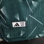 2026/2027 Player Version Liverpool Goalkeeper Football Shirt 1:1 Thai Quality - 图片 3