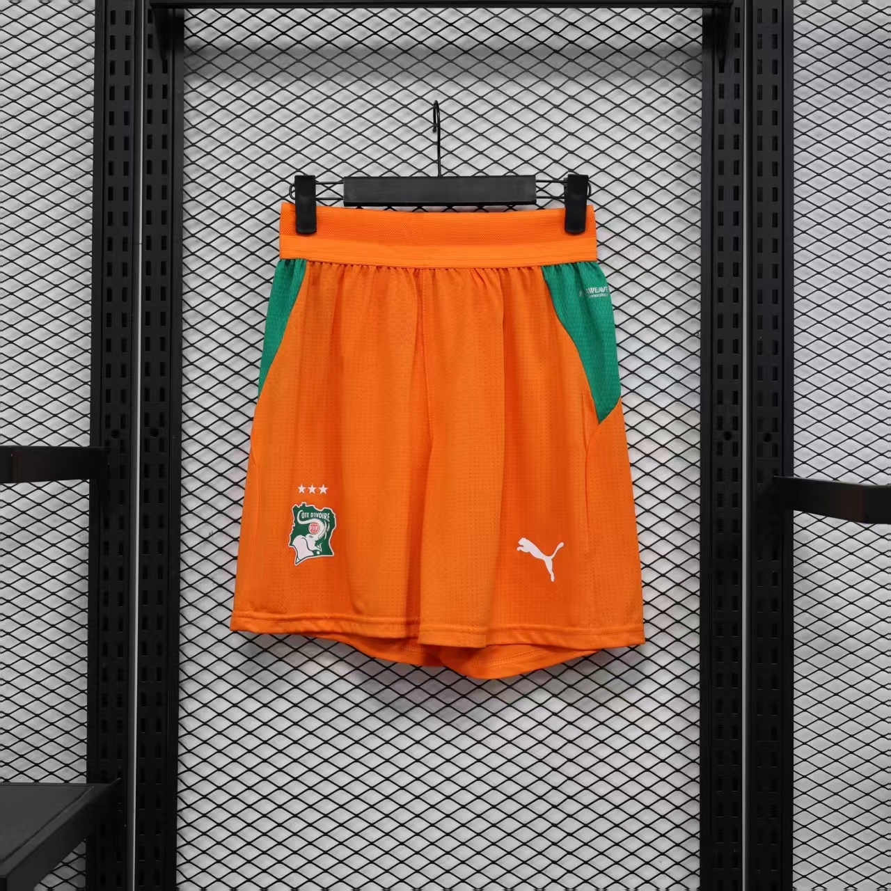 d138261f4ba6412fa90b78909c8021f7 2026 Player Version Côte d'Ivoire Football Shorts 1:1 Thai Quality - 图片 1